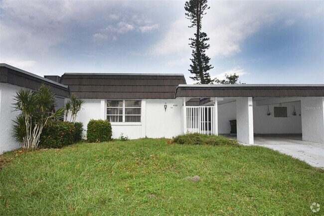 Building Photo - 3961 Ashwood Ln Rental