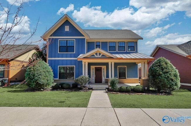 Photo - 1524 Trek St House