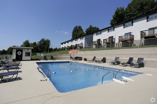 River Hill Townhomes