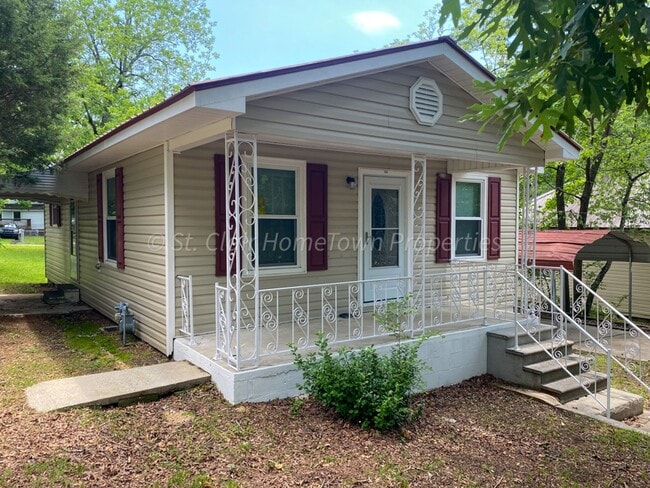 Charming Newly Remodeled 2-Bedroom Home fo... - Charming Newly Remodeled 2-Bedroom Home fo...