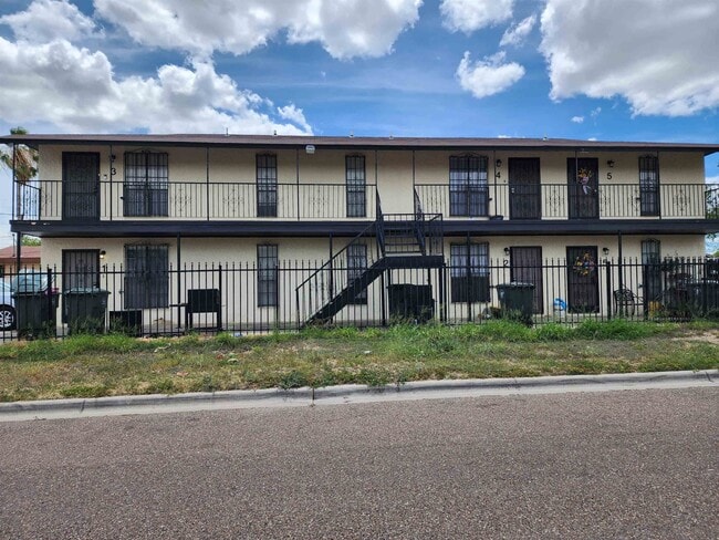 Building Photo - 3020 Corpus Christi St Unit 2 Rental