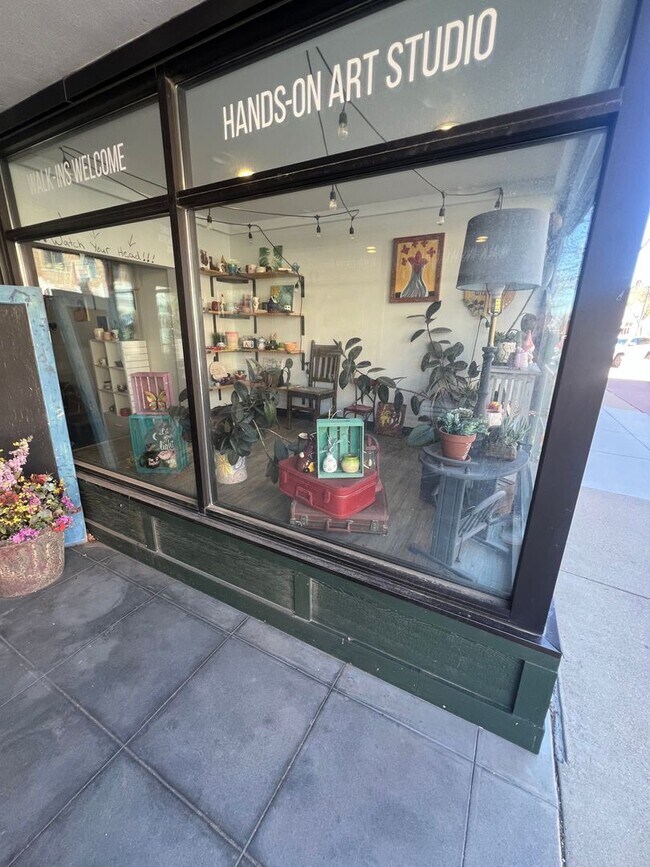 Photo - 207 S Main St Unit Commercial