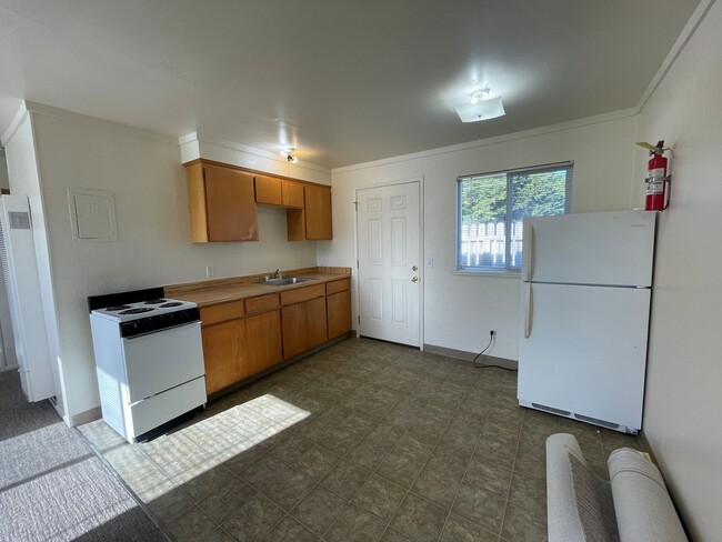 Photo - Charming 2-Bedroom Apartment Near the Hammond Trail – McKinleyville, CA