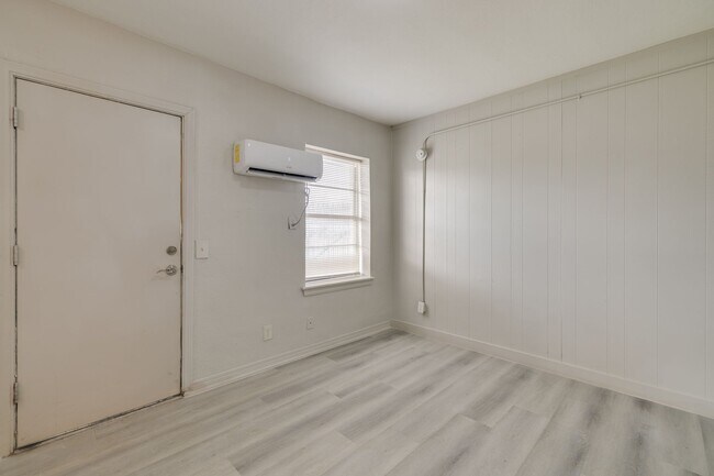 4701 NW 16th St Unit 4715