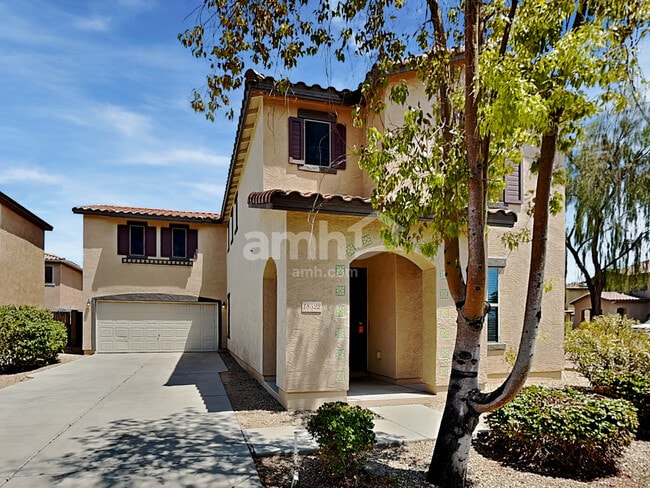 Building Photo - 18522 W Legend Dr