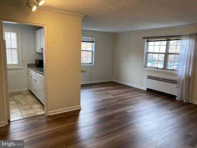 Photo - 4378 N Pershing Dr Unidad 43784