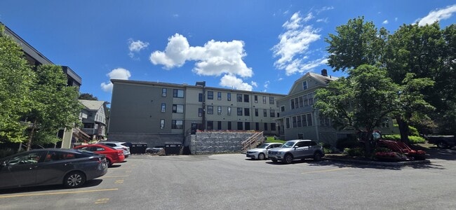 348 College Street Back
