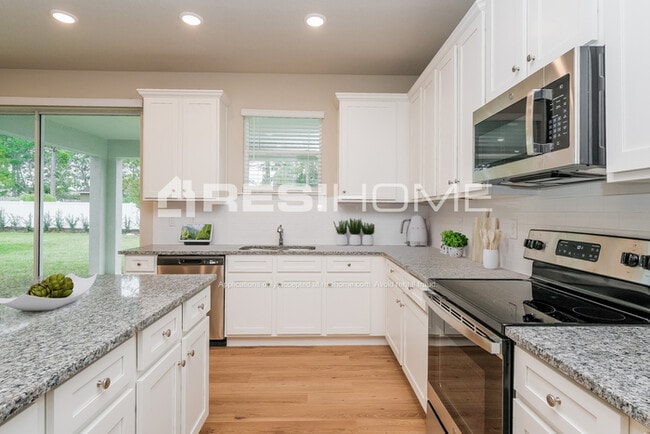 Photo - 1539 Diane St