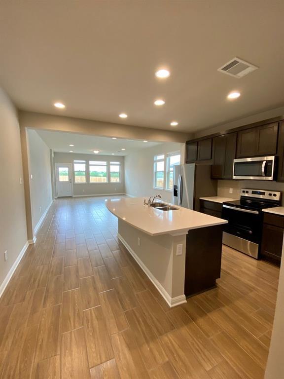 Photo - 103 Wild Wind Cv