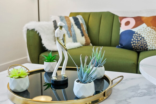 Photo - 9450 W Cabela Dr Unidad ID1371156P