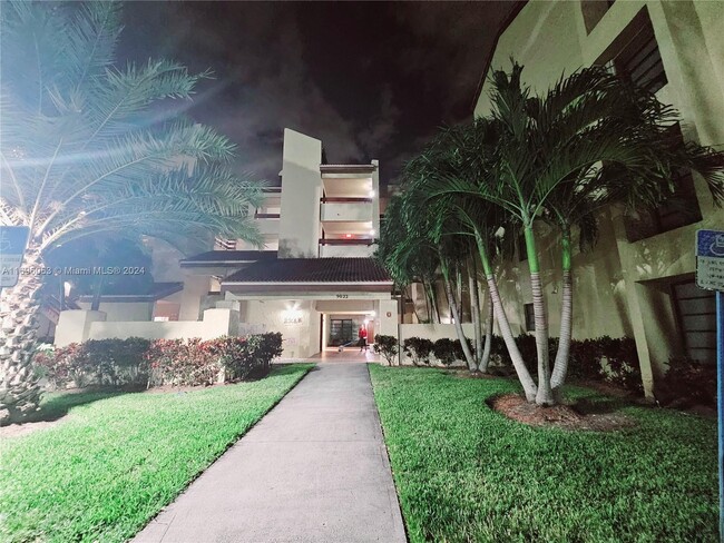 Photo - 9022 SW 123rd Ct Condominio Unidad O203