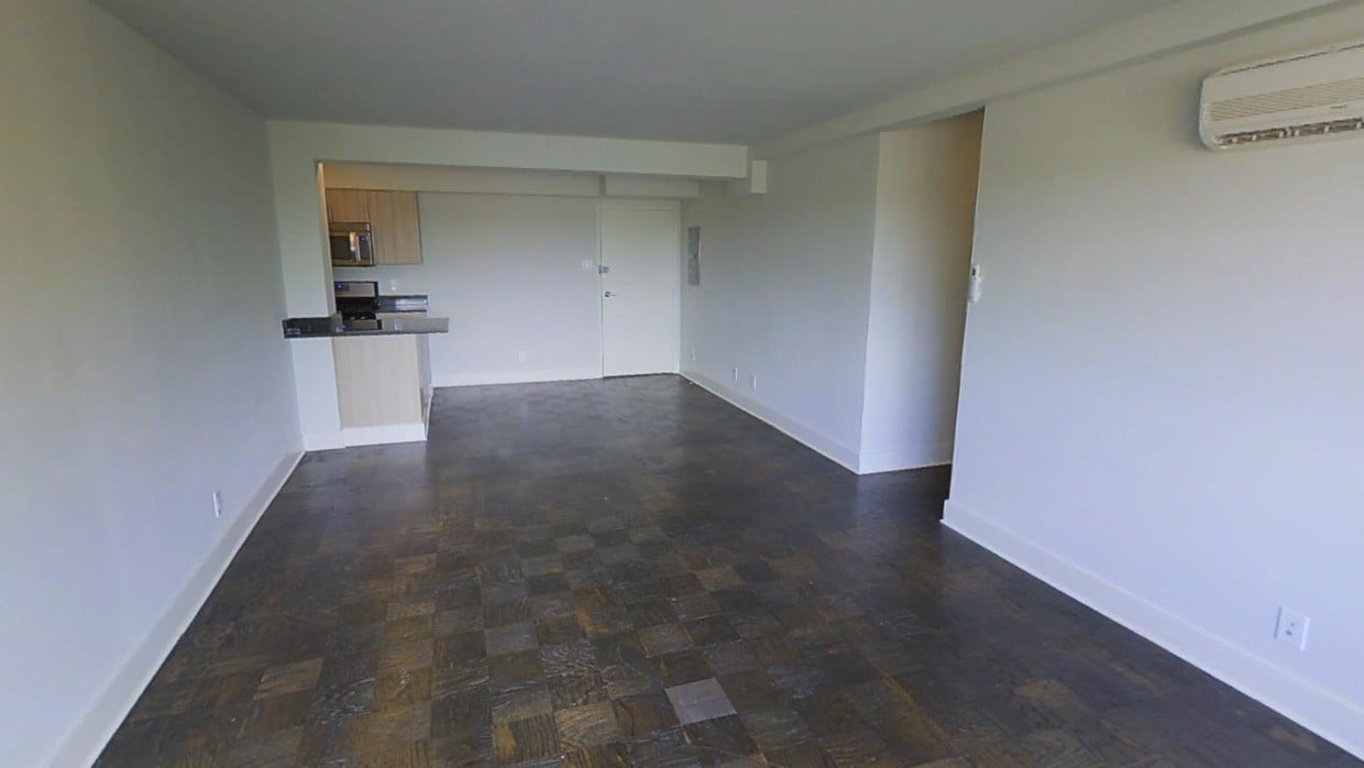 Photo - Conwell Apartments