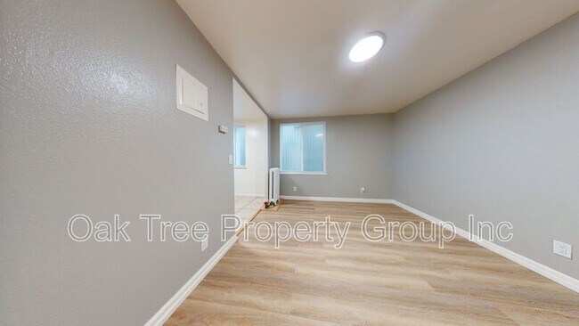 Photo - 3010 Adeline St