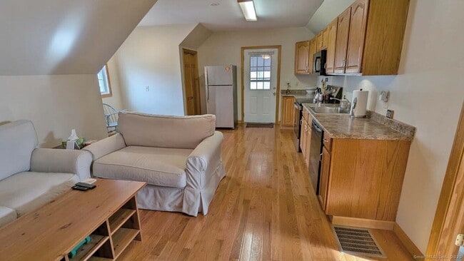 Photo - 34 Hog Hill Rd