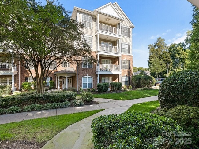 Building Photo - 3164 Margellina Drive