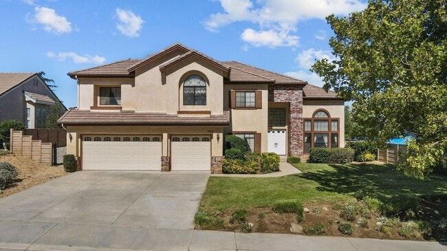 Photo - 42057 Parkmont Dr Casa