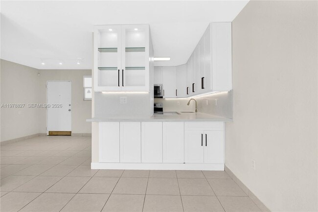 Building Photo - 1101 SW 122nd Ave Unit 310