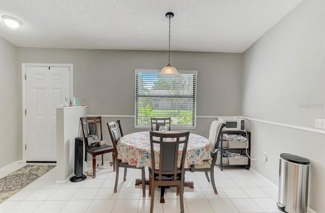 Photo - 2462 Briar Oak Cir