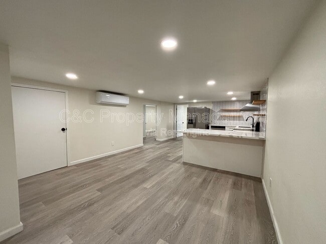 Photo - 846 42nd St Unit B