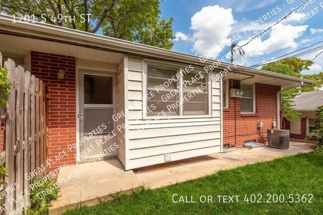 Photo - 1201 S 49th St