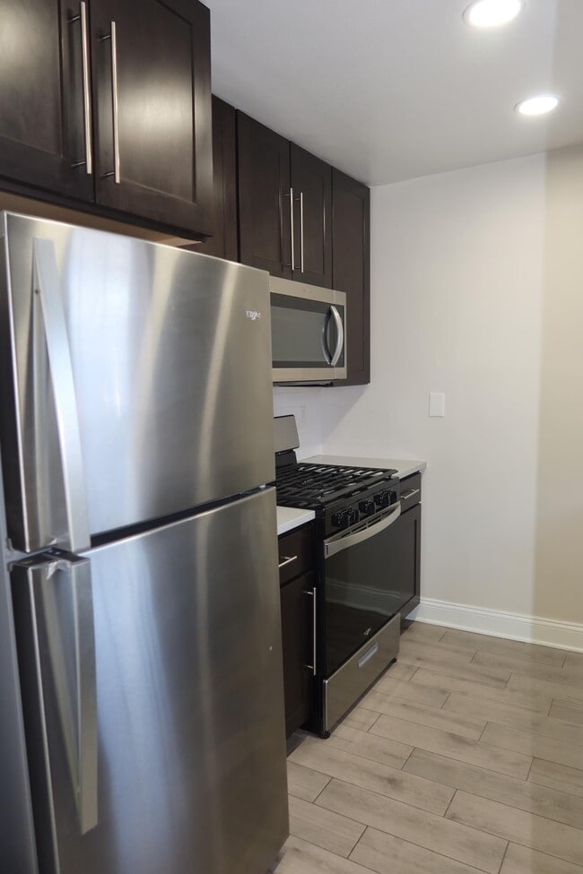 Strathmore Gardens Apartments