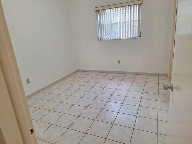 Photo - 6330 SW 65th Ave