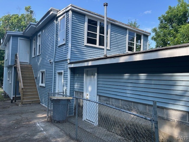 Building Photo - 408 2nd N St Rental