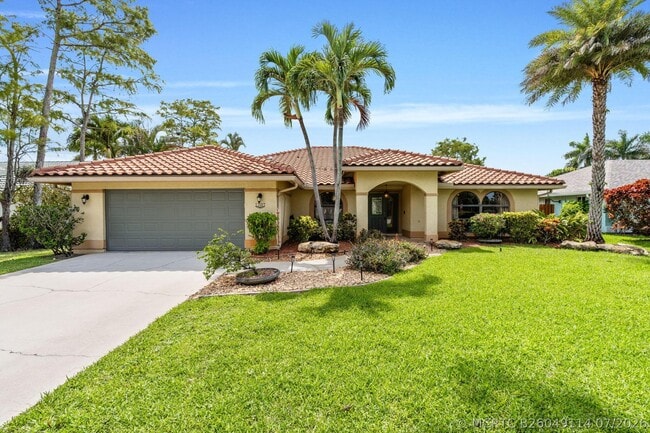 Photo - 1707 Primrose Ln
