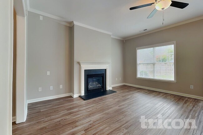 Photo - 5931 Bluestem Cir