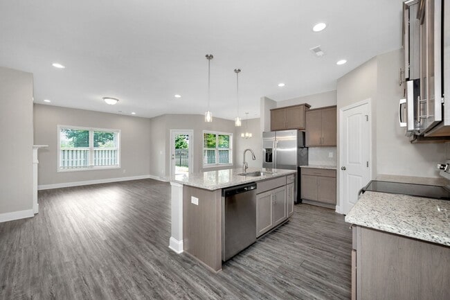 Photo - 153 Cherry Laurel Dr