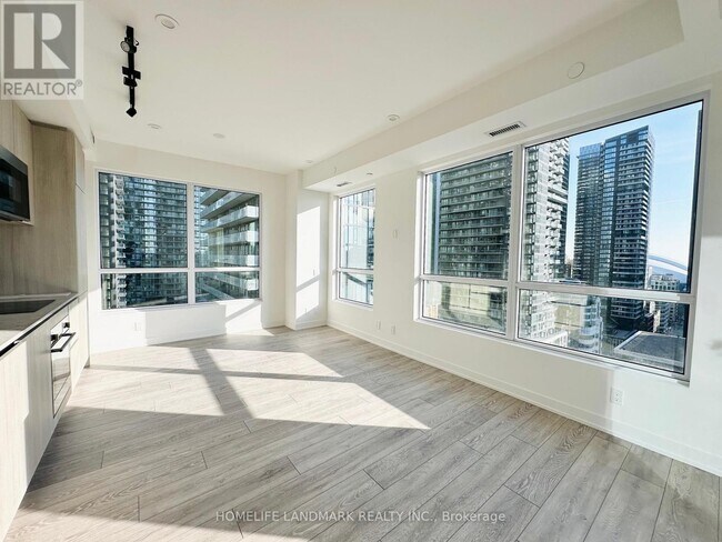 Photo - 108 Peter St Unit 2106