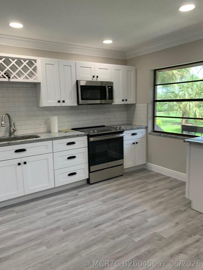 Photo - 9199 Pecky Cypress Ln Unit 7d