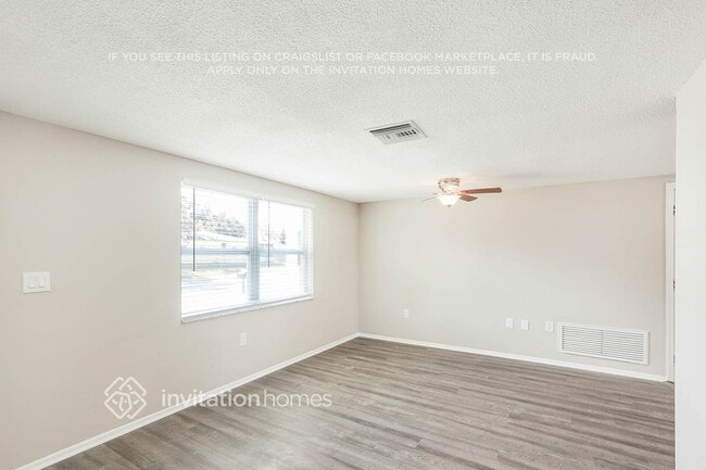 Photo - 7935 Fox Hollow Dr
