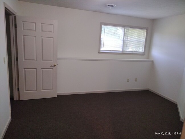 Photo - Endeavor Creekside Apartments