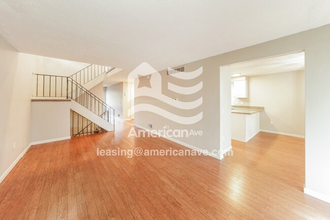 30 Tilegate Glen