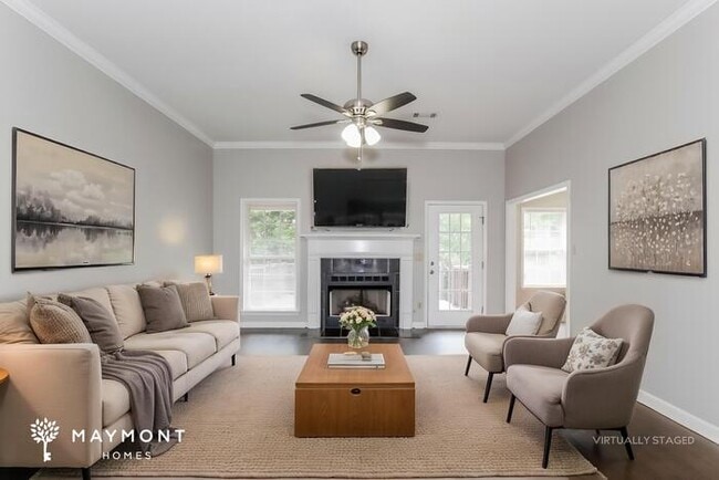 Photo - 8747 Rolling Hills Dr
