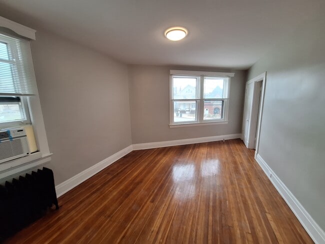 Bedroom - 2503 Fairview Ave Unidad 2501-2503 Fairview Ave #2