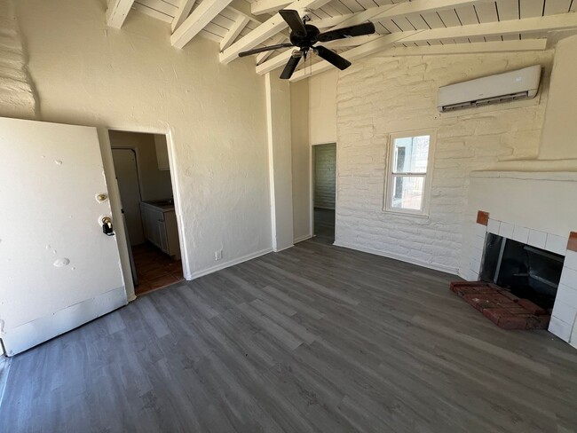 72061-72067 Joshua Ln.