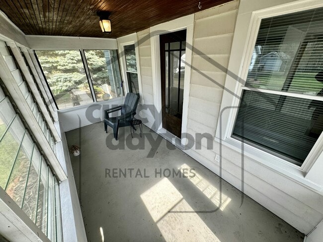 Photo - 12 Highland St
