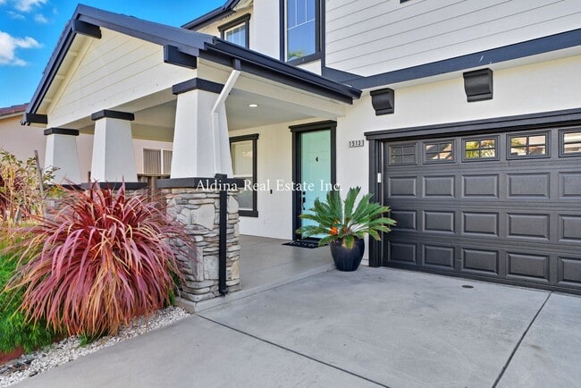 Photo - Monte Bella Community
