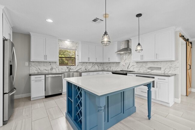 Photo - 10139 Knoboak Dr