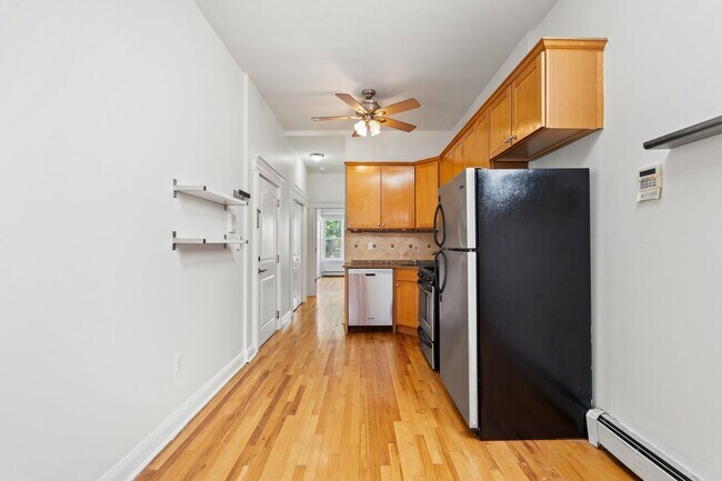 349 7th St Unidad 3R-1