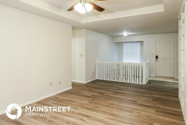 Photo - 3710 NE Chapel Dr