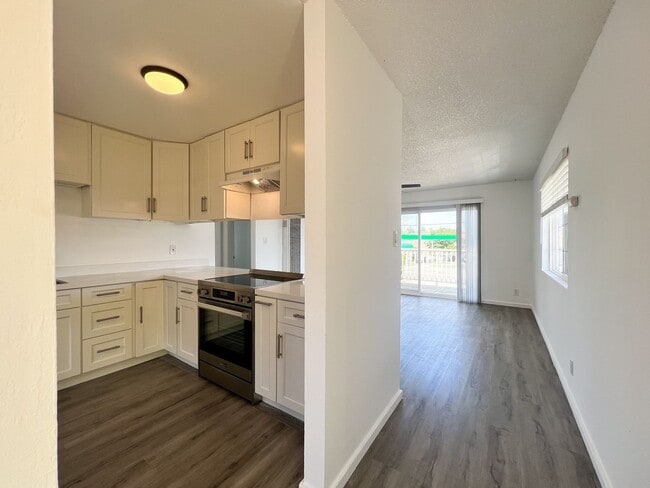 Photo - 2 Bedroom Napa Apartment w/ Remodeled Kitchen