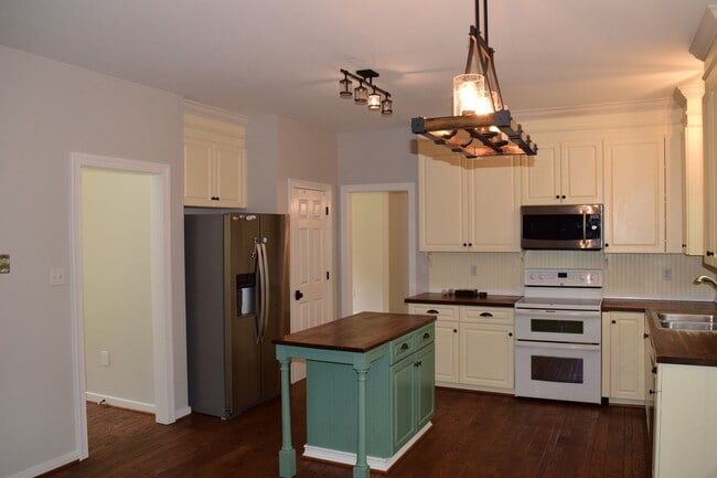 Photo - Great house in Top school district Innsbrook area