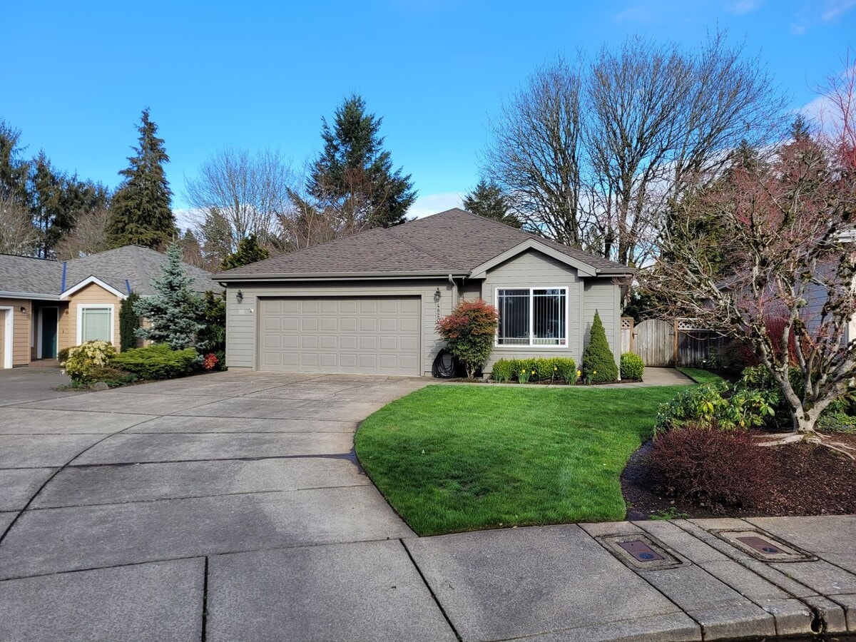 3 Bedroom 2 Bathroom in South Salem! - 3 Bedroom 2 Bathroom in South Salem!