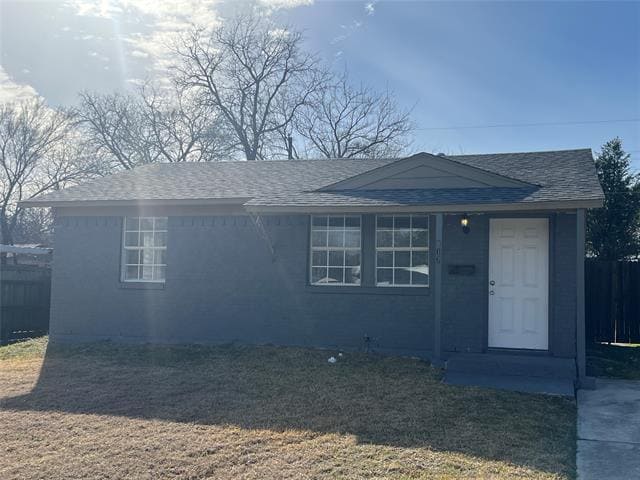 Photo - 817 Lilac Ln