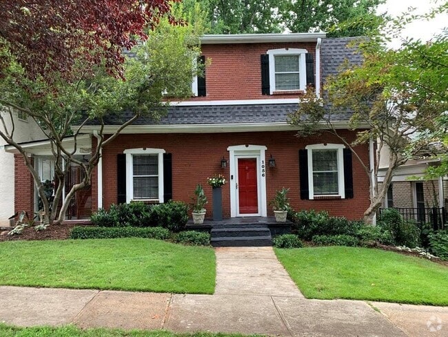 Building Photo - 1056 High Point Dr NE Rental