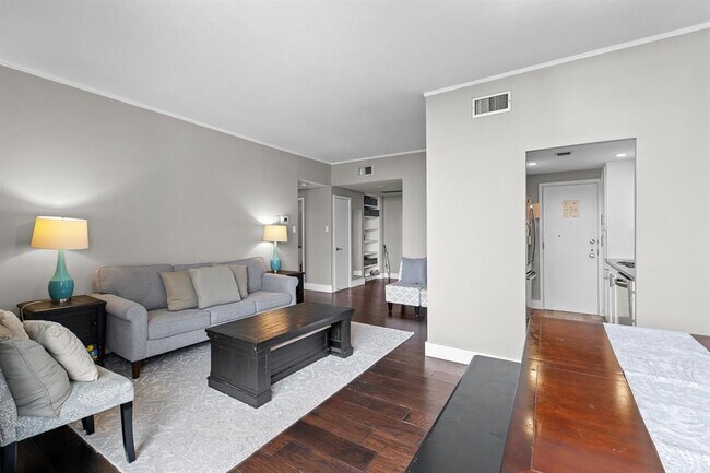 Photo - 1801 Lavaca St Unidad 4C