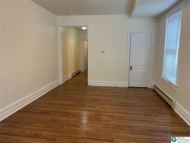 Photo - 531 Linden St Unit 2